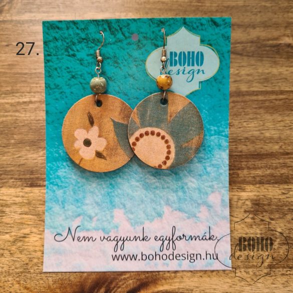 Barna virágos - BOHOdesign aszimmetrikus fülbevaló - idézetes csomagolásban